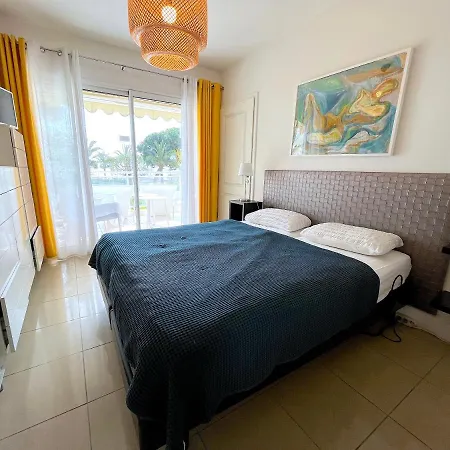 Royal Palm * Κάννες