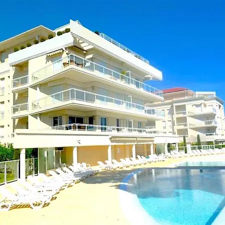 Royal Palm * Κάννες